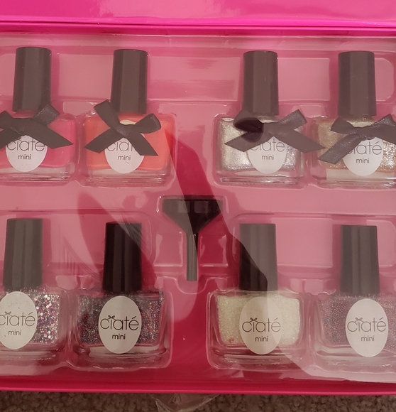 Ciate mini caviar set & bling it on nail inc set - Picture 4 of 7